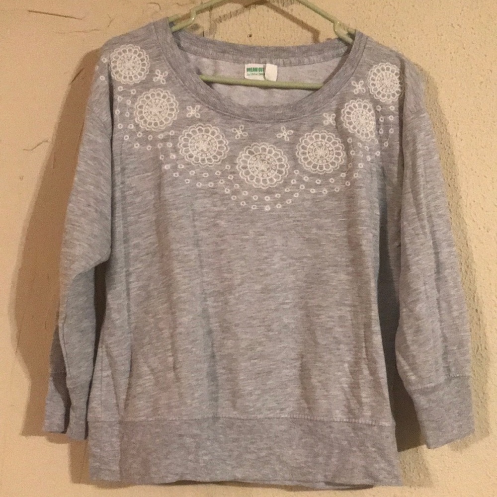 Quarter sleeve sweatshirt